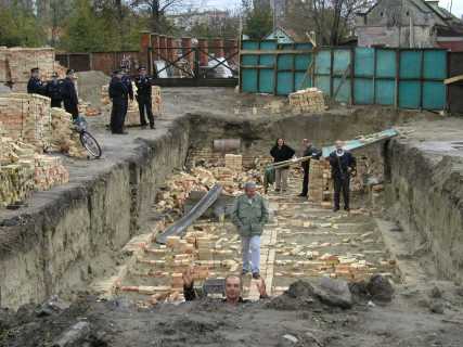 Одбрана Алмашког гробља